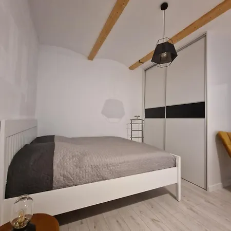 Urban Chic Living - Old Town, Walk Everywhere Bratislava